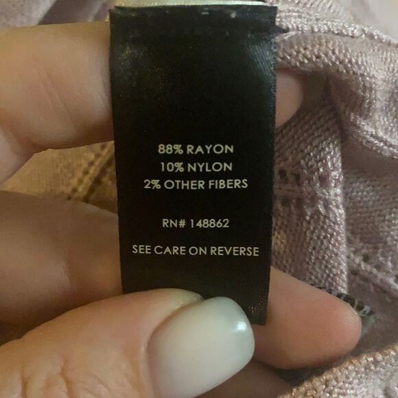 ✨Torrid Ombré Knit Sleeveless Halter Tunic✨ - Picture 4 of 5